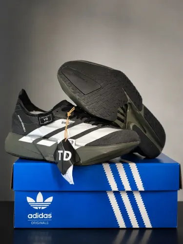 TÊNIS CORRIDA ADIZERO ADIOS PRO 4(40) PLACA DE CARBONO