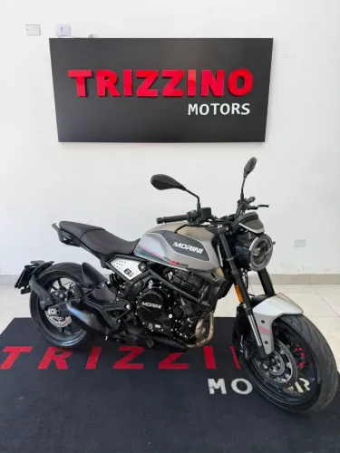 SEIEMMEZZO 650 STR 2025