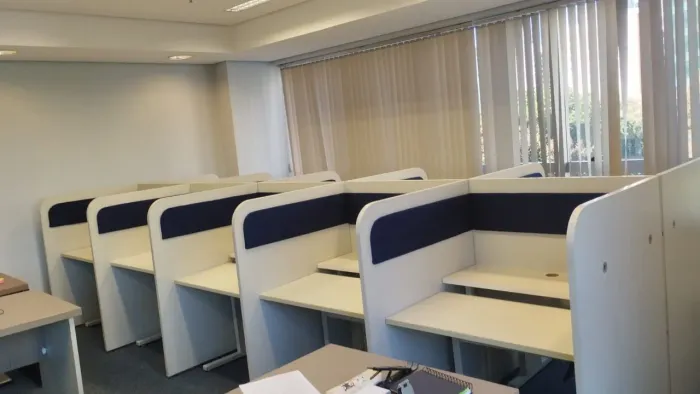 Baias de call center