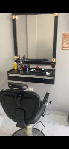 Vendo móveis de barbearia