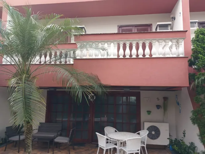 CASA EM CONDOMINIO p/ VENDAS em BERTIOGA no bairro INDAIA
