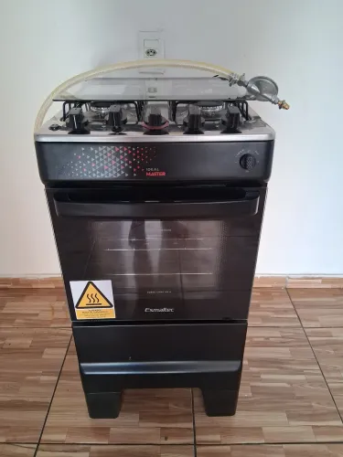 Vende-se fogão 4 bocas Esmaltec