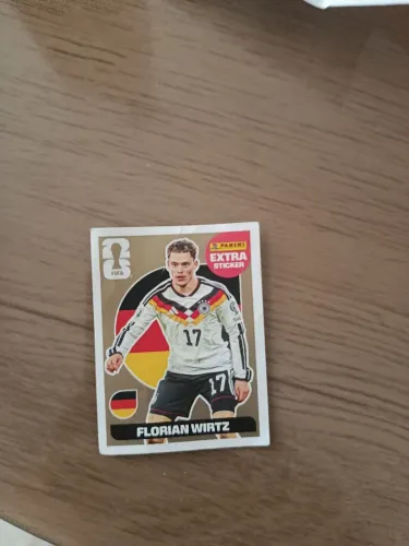 ? FIGURINHA DOURADA DO WIRTZ RARA! ?
