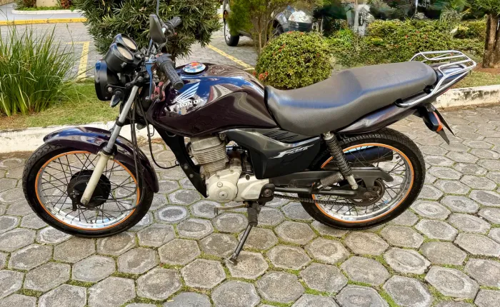 Honda fan 125 es partida elétrica, parcelo até 18vezes, aceito troca!!!