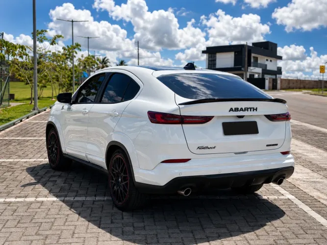 Fiat Fastback Abarth Turbo Flex 1.3 Aut. 2024