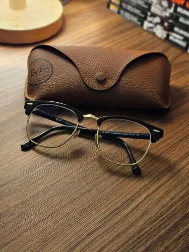 Armação óculos Ray-Ban Clubmaster