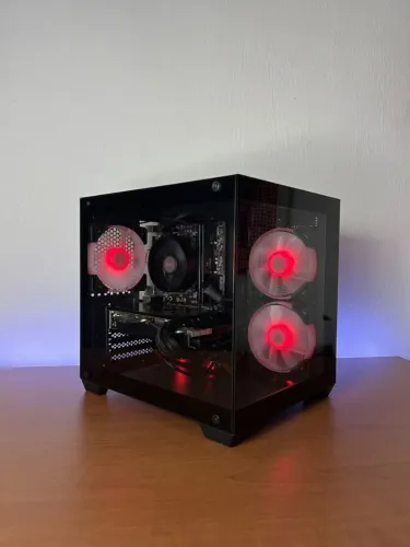 PC GAMER RYZEN 5600GT /16GB RAM/ RX 580 8GB 