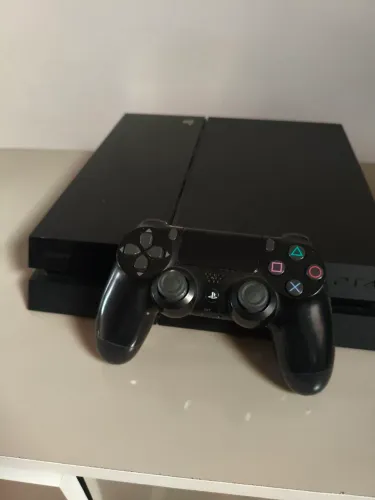 Ps4 1 manete