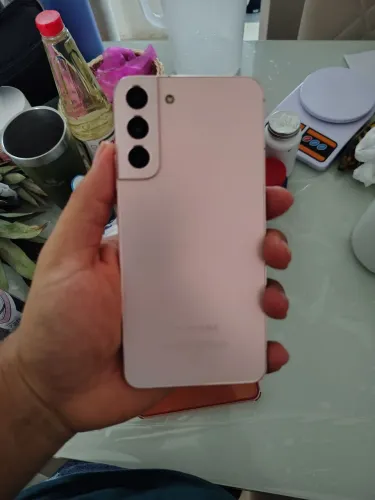 S22+ rose com lista da tela