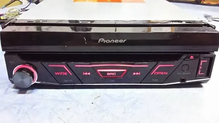 Multimídia pionner retratil usb nao pega