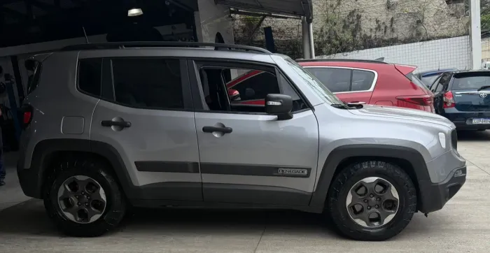 Jeep Renegade 1.8 4X2 Flex 16V Aut. 2020