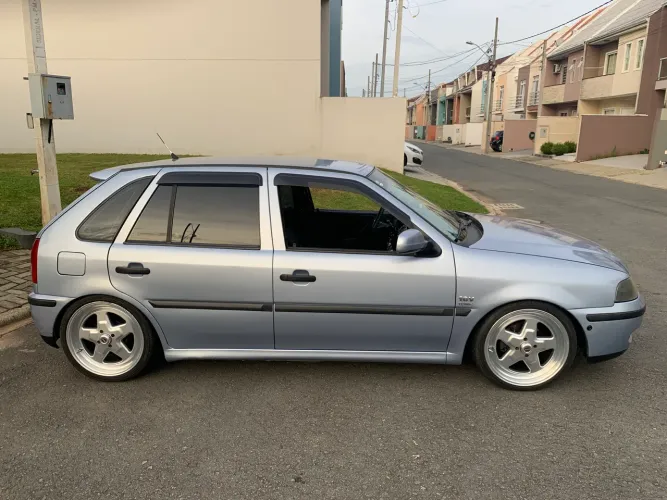Volkswagen Gol Geração III 1.0 MI 16V Turbo Gasolina Mec. 4P 2001