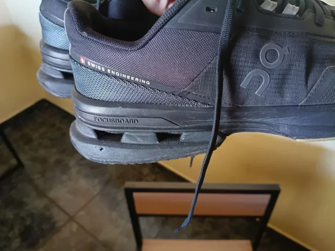 Tenys masculino suíço tamanho 40/41