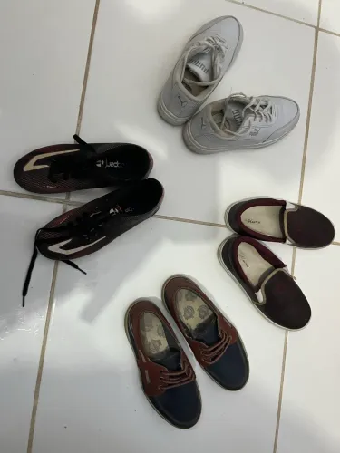 4 tênis tamanho 34