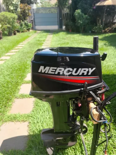 Motor Mercury 30hp 2 tempos, partida eletrica