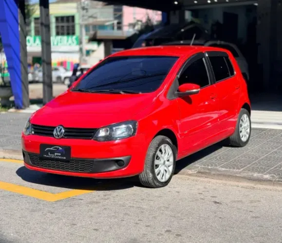 Volkswagen Fox 1.0 MI Total Flex 8V 5P 2014
