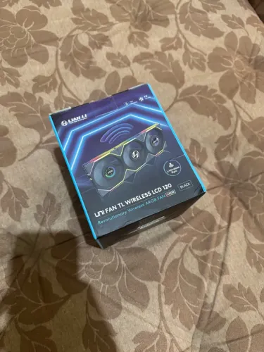 Kit 3 Cooler Lian Li Uni Fan Tl Lcd 120 RGB + Controlador