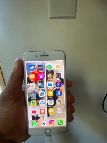 iPhone 8 Plus