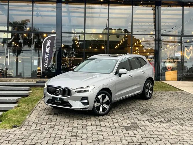 Volvo XC-60 T-8 Plus 2.0 AWD (híbrido) 2023