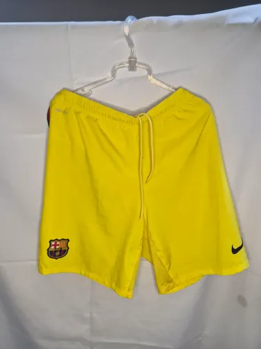 short nike barcelona reserva 2012/13, tamanho gg, na cor amarela original torcedor