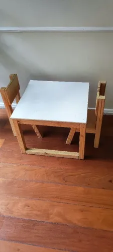 Mesinha para crianças