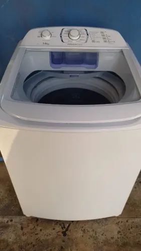 Maquina de lavar  roupas 