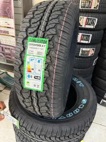 Pneu Lanvigator 265/65 R17 - Novo