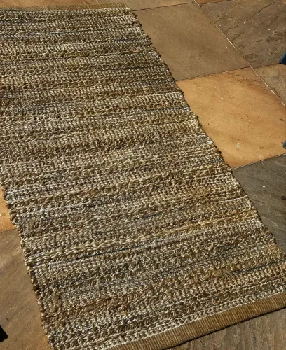 Passadeira em sisal e tecido