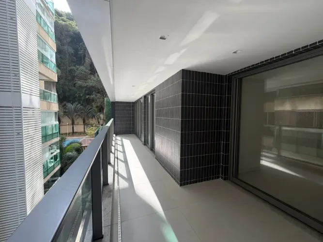 Imóvel para aluguel e venda com 140 metros quadrados com 3 quartos em Icaraí - Niterói - R