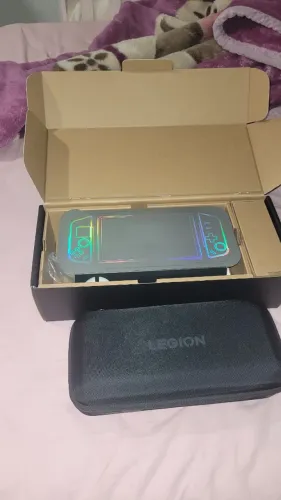 Lenovo Legion GO z1 Extreme 1TB