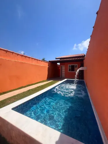 Casa com piscina para venda com 2 quartos em Jamaica - Itanhaém - SP