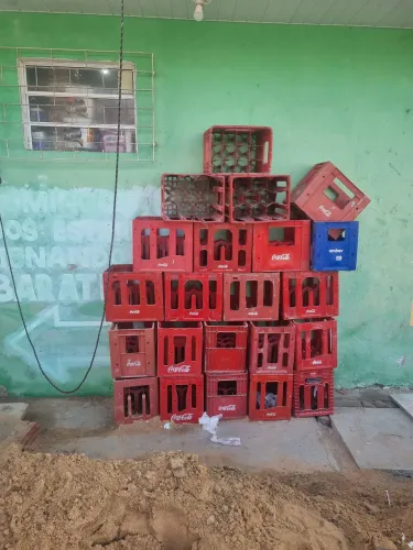 Engradados de coca tenho 25 unidades