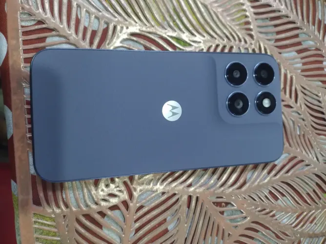 Vendo moto G67 256gb
