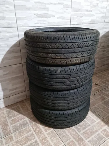 Pneus Aro 17 195/40r17 81w Sport+ Xbri