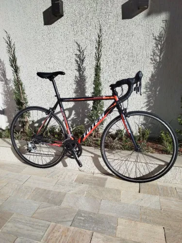 Bike Speed Totem