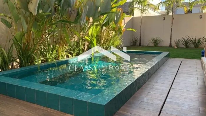 Casa para Locação Condomínio Fechado nova Uberlândia-Uberlândia 240m², 4 Suítes, Lazer Co