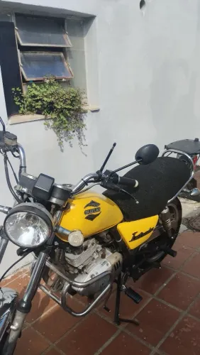 VENDO INTRUDER SUZUKI 125