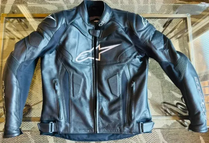 Macacão 2 peças ALPINESTARS GP PLUS R V2 + MISSILE AIRFLOW EU 52 / US 36