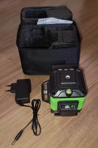Nível Laser 12 Linhas Recarregável Bateria Verde Laser 4D Autonivelante