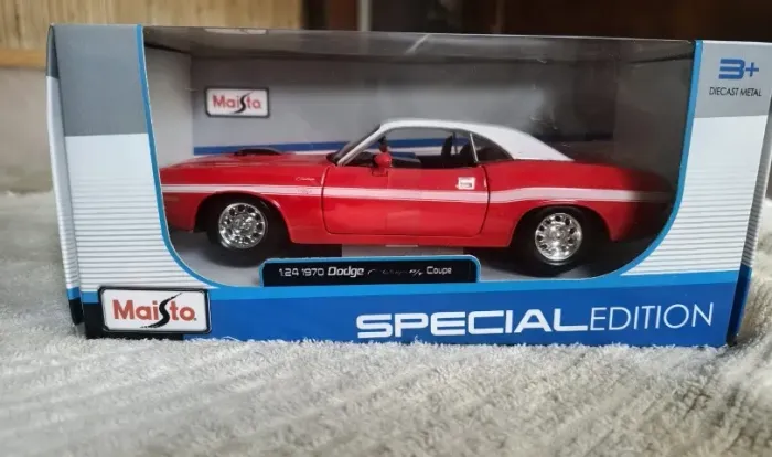 1970 Dodge Challenger R/T Coupe 1/24