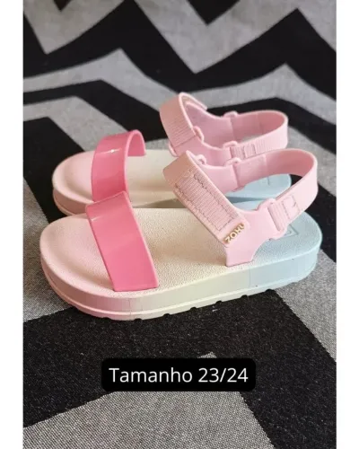 Sapatos infantis menina 15,00 cada