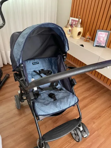 Carrinho de bebê