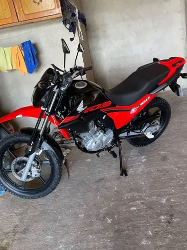 Moto muito boa 