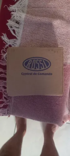 Vendi uma placa de um motor Rossi portão  automático 200.00  zap *