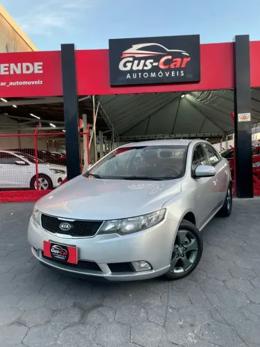 Kia Motors Cerato 1.6 16V Mec. 2010