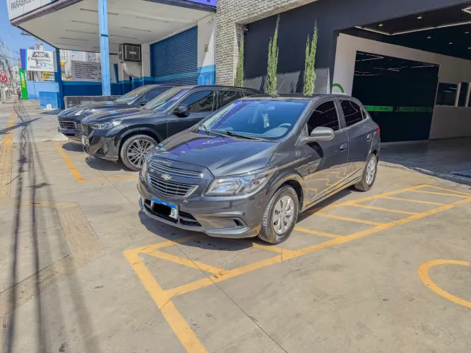 Chevrolet Onix JOY Hatch 1.0 8V Flex Mec. 4P 2019