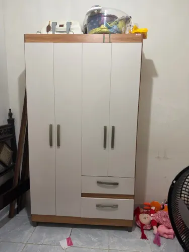 Guarda roupa infantil 