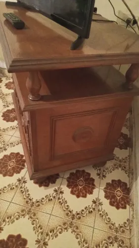 Vendo um rack antigo