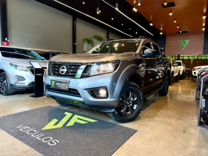 Nissan Frontier Attac.cd 4X4 2.3 Bi-TB Die. AUT 2021
