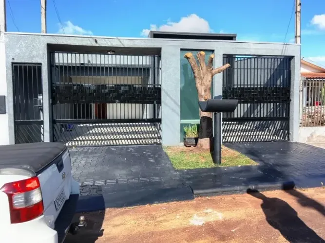 Casa à Venda